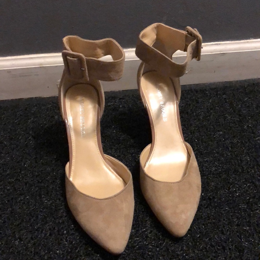 Audrey Brooke suede ankle strap pointy toe heels - Picture 2 of 6